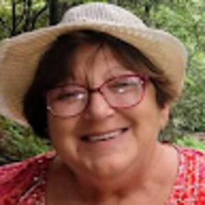 Meet your Posher, Sandra